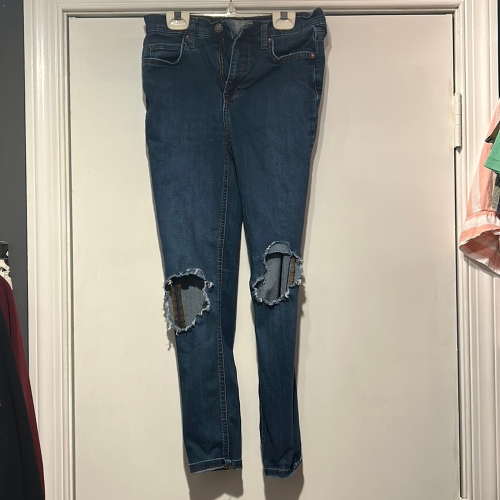 Free People size 27 skinny jeans